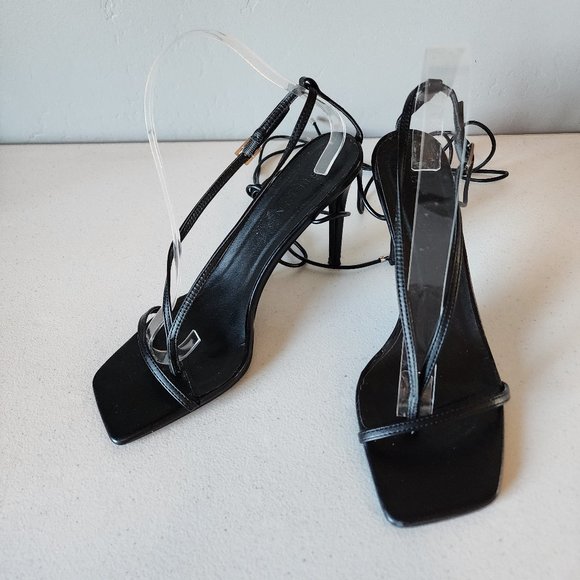 Billini Sandals "EUC" - Picture 8 of 14